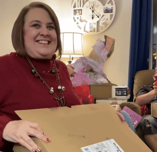 From Photo to Portrait: A Mother’s Day Custom Family Portrait Story